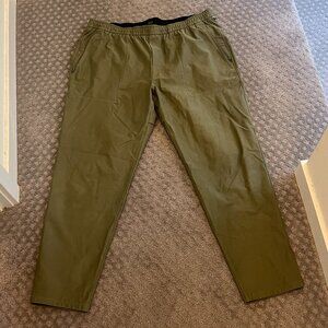 Lululemon Utilitech Pull-On Classic-Fit Pant - XXL